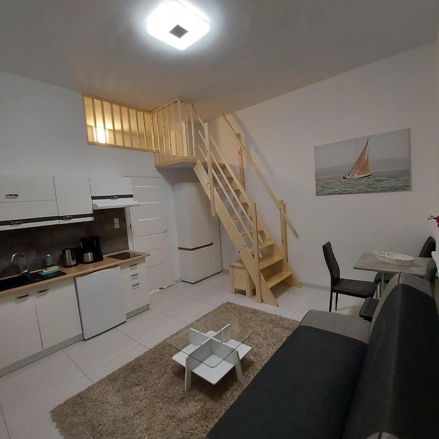 Nowy Apartament Jednopokojowy Z Lazienka Swinoujscie Luaran gambar
